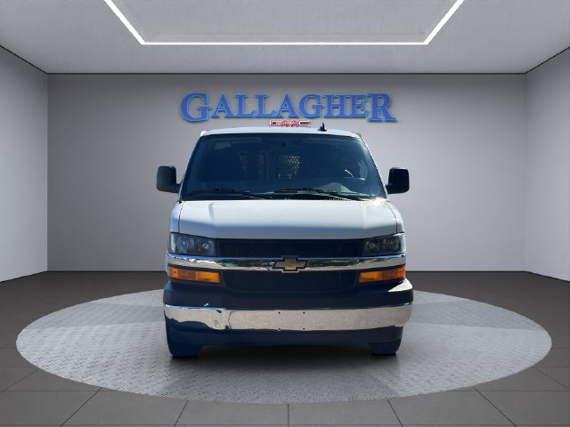 Used 2025 Chevrolet Express 2500 w/ Driver Convenience Package RWD image 11