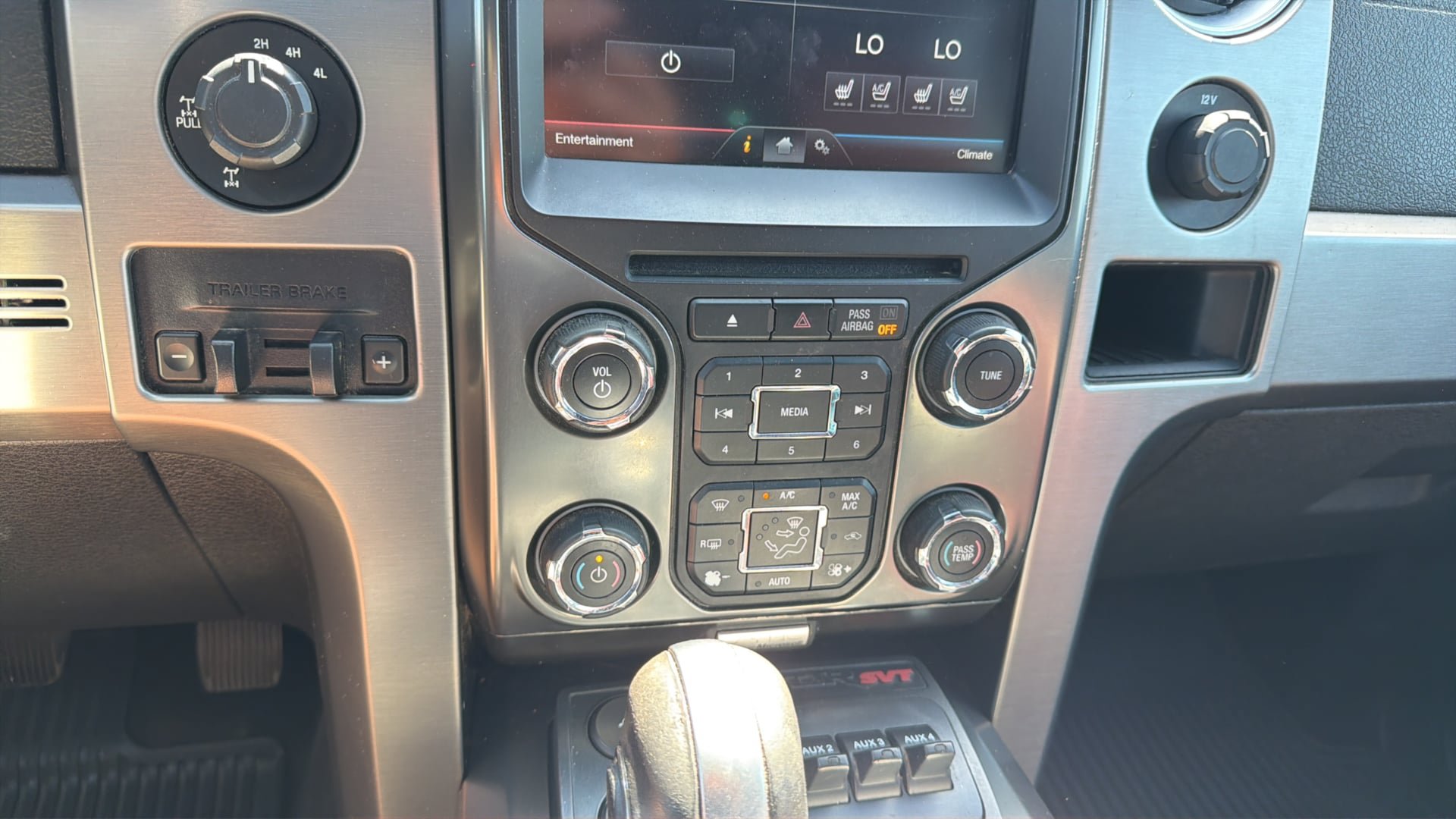 Used 2014 Ford F150 Raptor w/ Equipment Group 801A Luxury AWD/4WD image 28