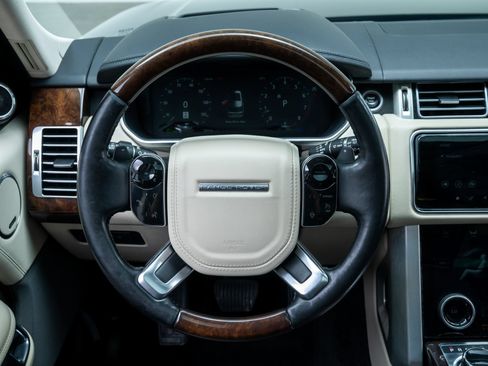 Used 2019 Land Rover Range Rover HSE AWD/4WD image 12