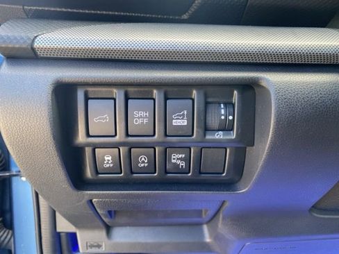 Used 2020 Subaru Forester Limited w/ Popular Package #3 image 21