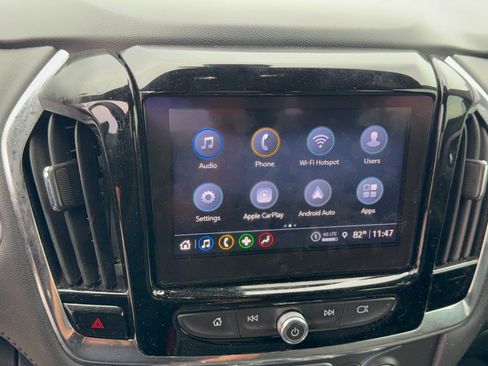 Used 2023 Chevrolet Traverse LT FWD image 23