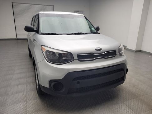 Used 2017 Kia Soul FWD image 14