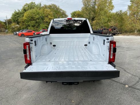 New 2026 Ford F250 Lariat w/ FX4 Off-Road Package image 17