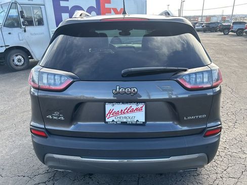 Used 2019 Jeep Cherokee Limited w/ Luxury Group image 6