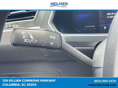 Used 2022 Volkswagen Tiguan S FWD image 21