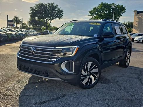 Used 2025 Volkswagen Atlas SE FWD image 26
