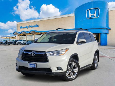 Used 2016 Toyota Highlander Limited FWD image 1