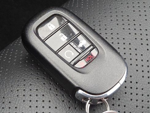 Used 2023 Honda Civic Touring image 34