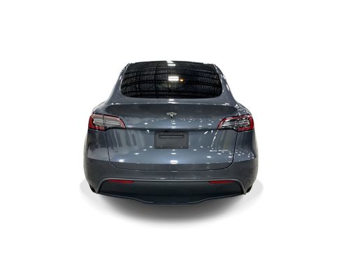 Certified 2023 Tesla Model Y Long Range AWD/4WD image 5