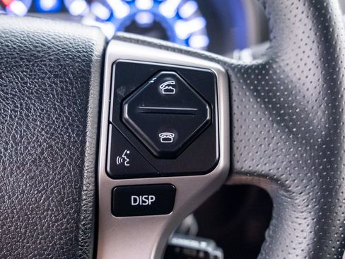Used 2019 Toyota 4Runner SR5 AWD/4WD image 31