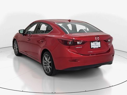 Used 2018 MAZDA MAZDA3 Grand Touring FWD image 8