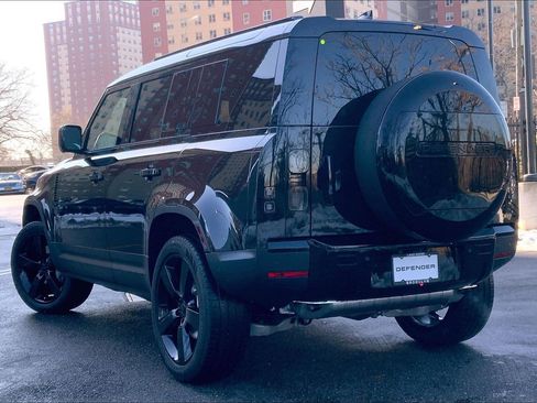 New 2026 Land Rover Defender 110 S image 12