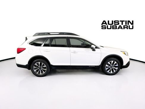 Used 2017 Subaru Outback 2.5i Limited image 8