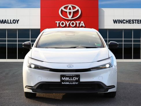 Certified 2023 Toyota Prius LE image 4