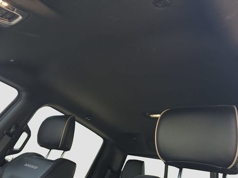 Used 2023 RAM 1500 Laramie AWD/4WD image 8