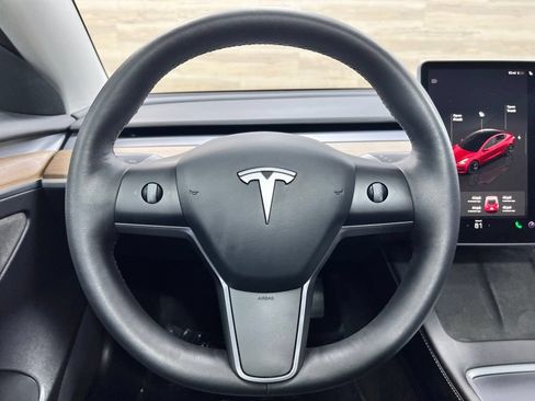 Used 2022 Tesla Model 3 Standard Range RWD image 22