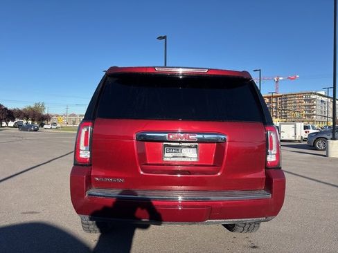 Used 2018 GMC Yukon Denali w/ Denali Ultimate Package image 6