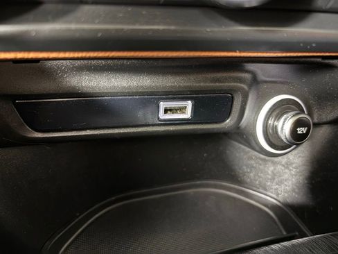 Used 2021 Alfa Romeo Giulia Sprint w/ Sun & Sound Package image 28