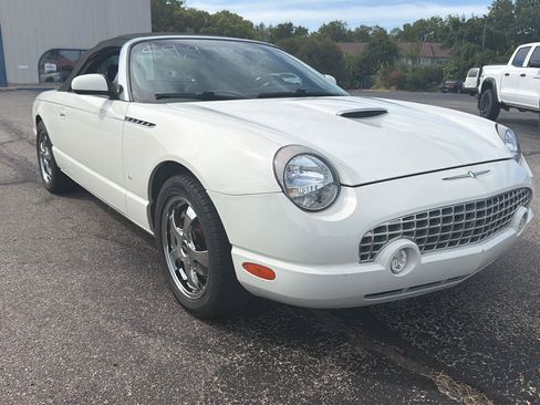 Used 2002 Ford Thunderbird RWD image 3