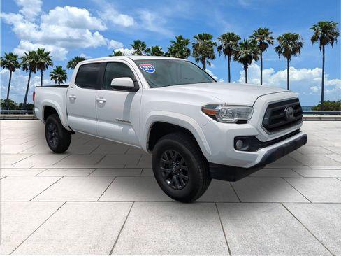 Used 2021 Toyota Tacoma SR5 RWD image 1