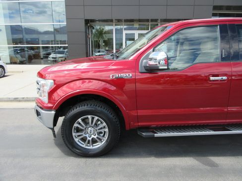 Used 2019 Ford F150 Lariat w/ Equipment Group 502A Luxury AWD/4WD image 2