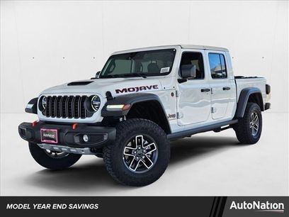 New 2025 Jeep Gladiator Mojave w/ Convenience Group