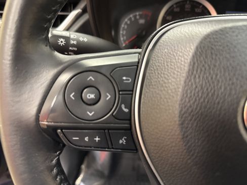 Used 2022 Toyota Corolla Cross LE w/ Black Badges Package (TMS) image 34