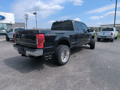 Used 2020 Ford F250 XLT image 8
