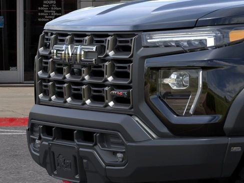 New 2026 GMC Canyon AT4X w/ AT4X AEV Edition AWD/4WD image 14