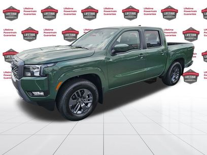 New 2025 Nissan Frontier SV w/ SV Convenience Package