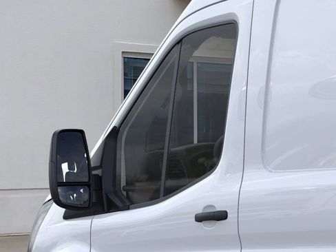 New 2026 Ford Transit 250 148 Medium Roof RWD image 20