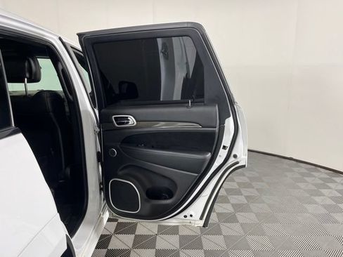 Used 2018 Jeep Grand Cherokee Trackhawk AWD/4WD image 46