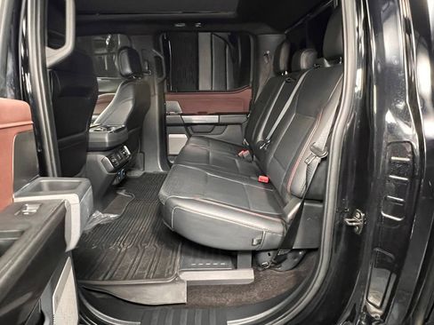 Used 2021 Ford F150 Lariat w/ Max Trailer Tow Package image 24