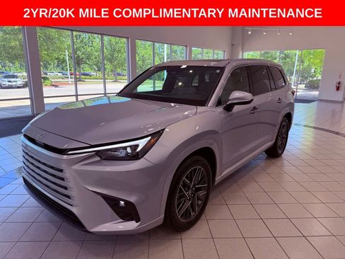 Certified 2025 Lexus TX 350 FWD w/ Technology Package image 3