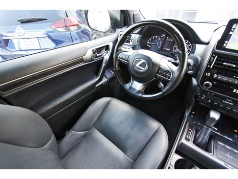 Used 2023 Lexus GX 460 Premium AWD/4WD image 11