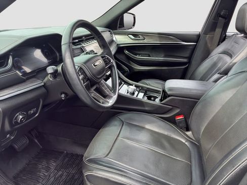 Used 2022 Jeep Grand Cherokee L Overland image 9