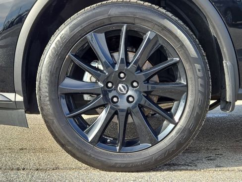 Used 2024 Nissan Murano SV w/ SV Midnight Edition Package image 6