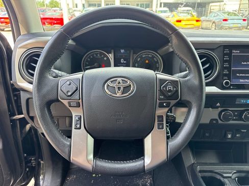Used 2022 Toyota Tacoma 2WD Double Cab image 16