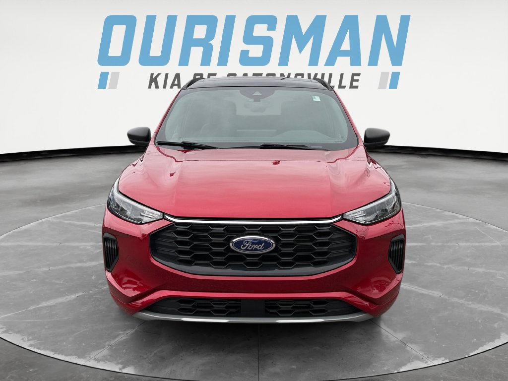 Used 2023 Ford Escape ST-Line w/ Tech Pack #1 AWD/4WD image 8