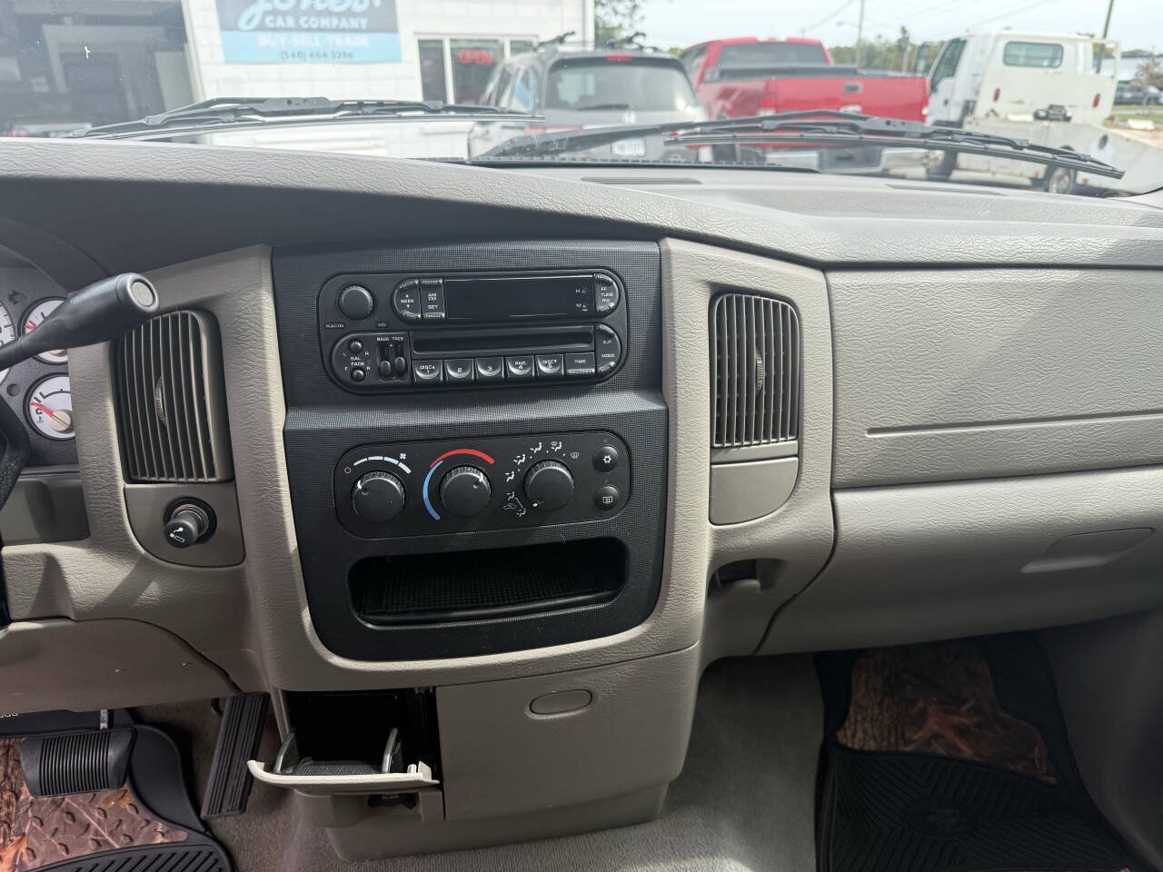 Used 2004 Dodge Ram 2500 Truck SLT w/ Trailer Tow Group RWD image 12