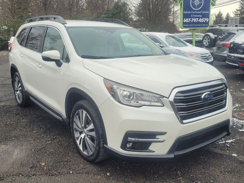 Used 2020 Subaru Ascent Limited image 2