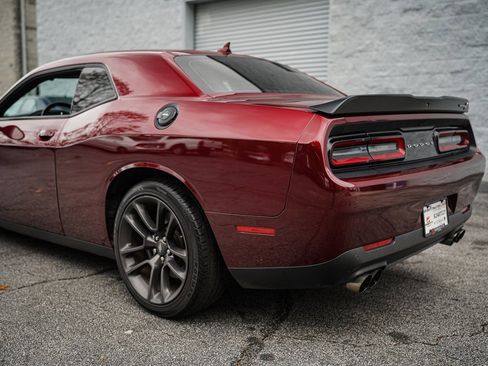 Used 2022 Dodge Challenger R/T Scat Pack w/ Shaker Package image 13