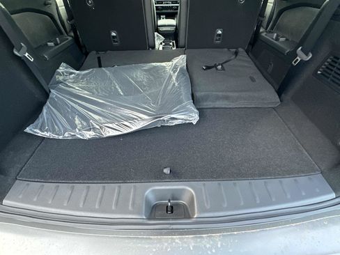 New 2026 Nissan Pathfinder SL AWD/4WD image 14