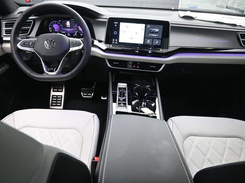 New 2026 Volkswagen Atlas Cross Sport SEL Premium R-Line AWD/4WD image 9