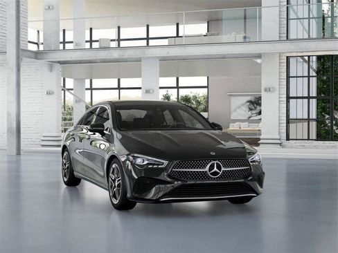 New 2026 Mercedes-Benz CLA 250 4MATIC image 9