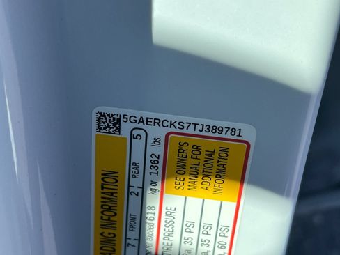 New 2026 Buick Enclave Avenir w/ Super Cruise Package FWD image 29
