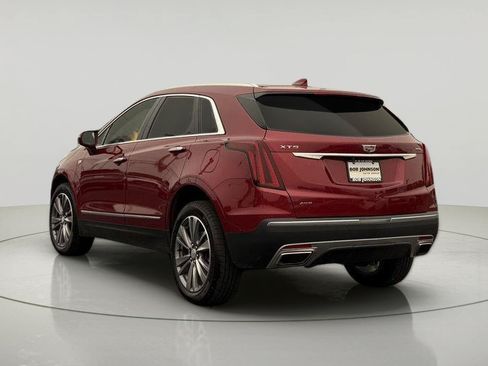 Used 2020 Cadillac XT5 Premium Luxury AWD/4WD image 4