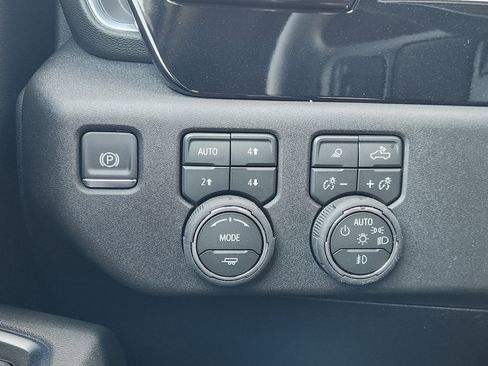 New 2026 Chevrolet Silverado 3500 LT w/ Texas Edition image 23