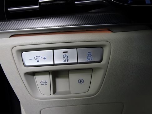 Used 2024 Genesis G80 2.5T w/ Sport Prestige Package image 39