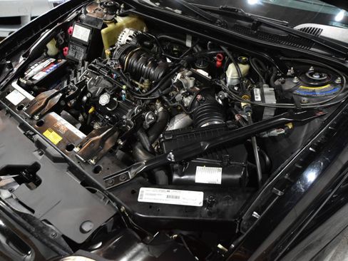 Used 2001 Chevrolet Monte Carlo SS w/ Preferred Equipment Group FWD image 34